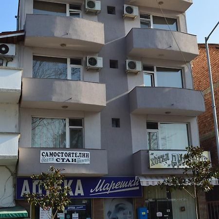 Dionis Hotel ペトリチ エクステリア 写真