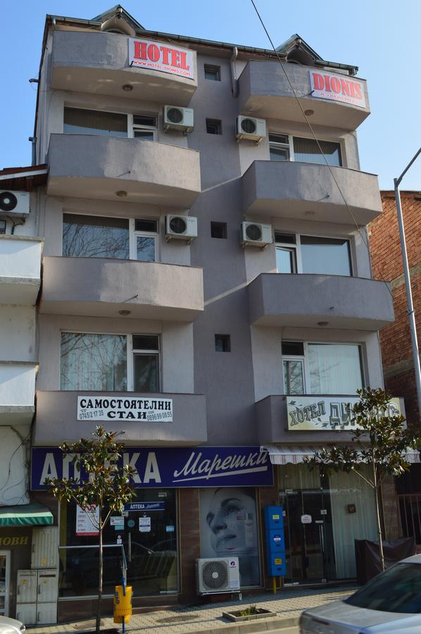Dionis Hotel ペトリチ エクステリア 写真
